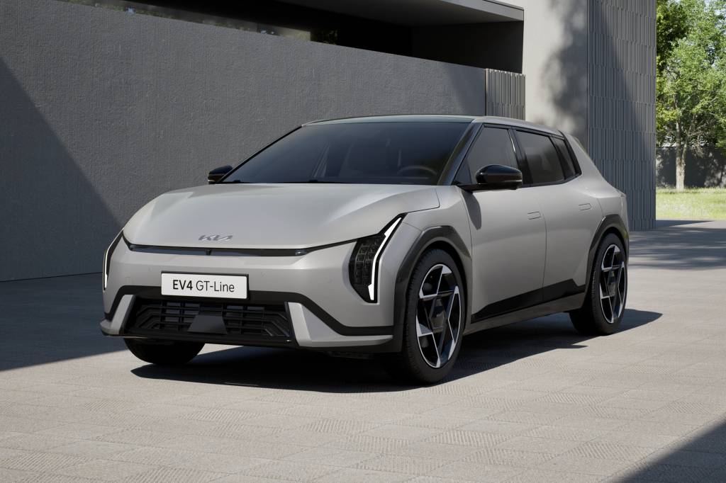 kia-ev4-1 Kia EV4 hatch