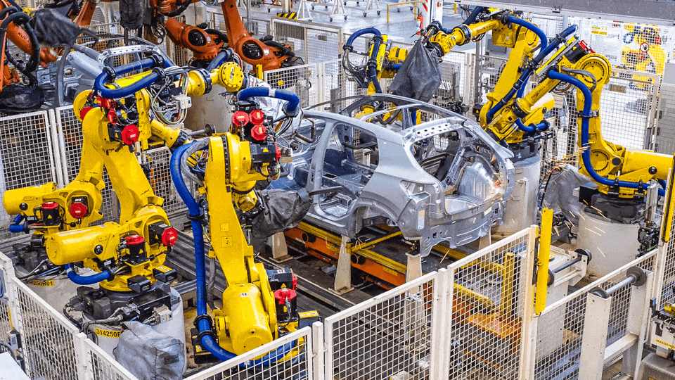 Produção do VW Tera em pré-série tem escolta e até camuflagem de fábrica