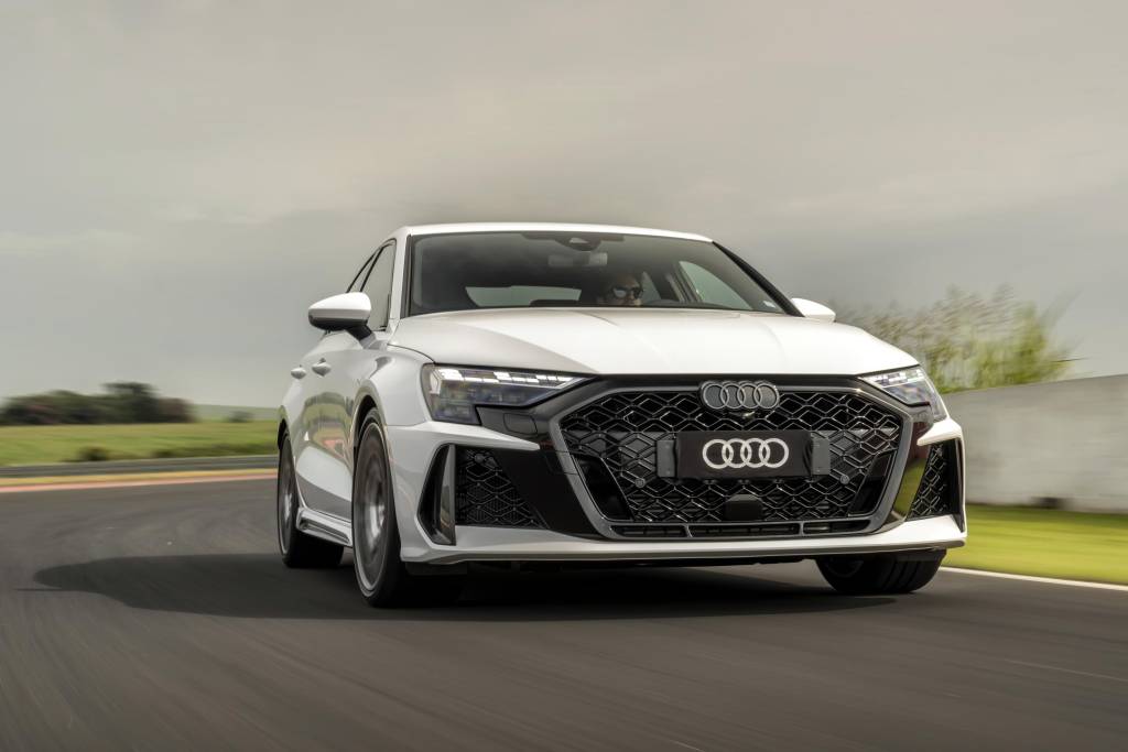 Audi RS 3 Sedan (4) Audi RS 3 Sedan