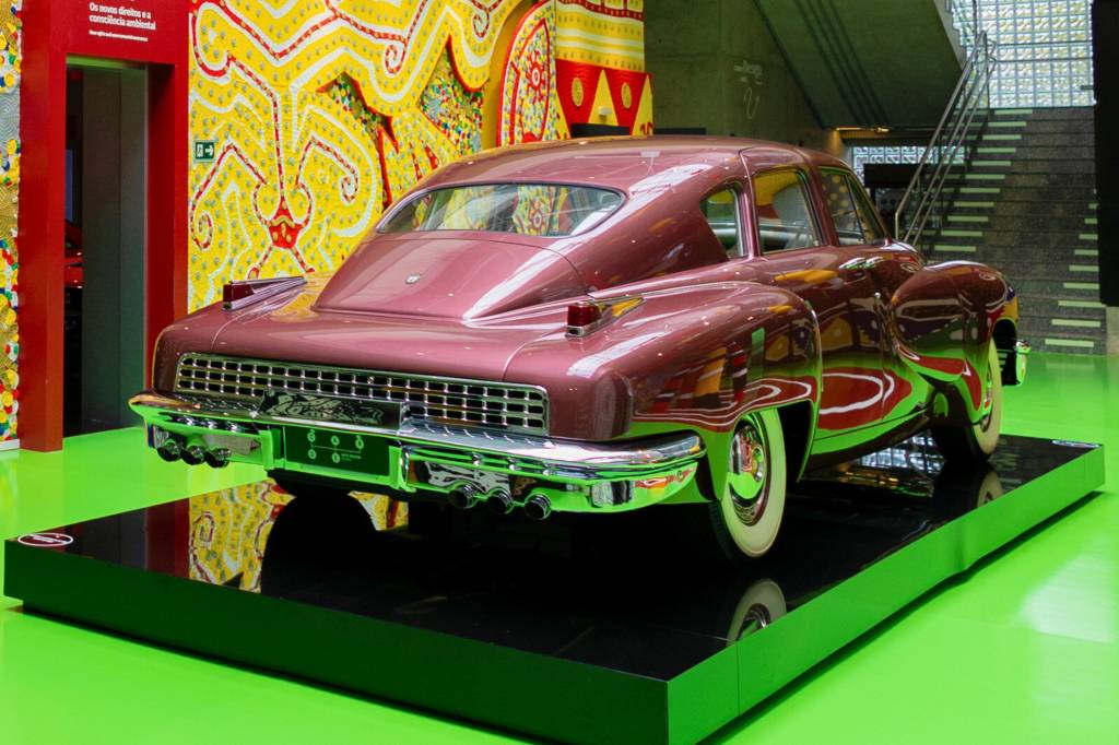 Tucker 48 CARDE (5) Tucker 48 CARDE