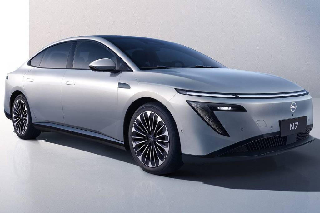 fK2IAfmFTm Nissan N7