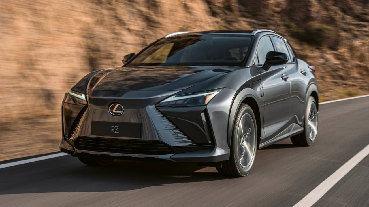 Lexus RZ