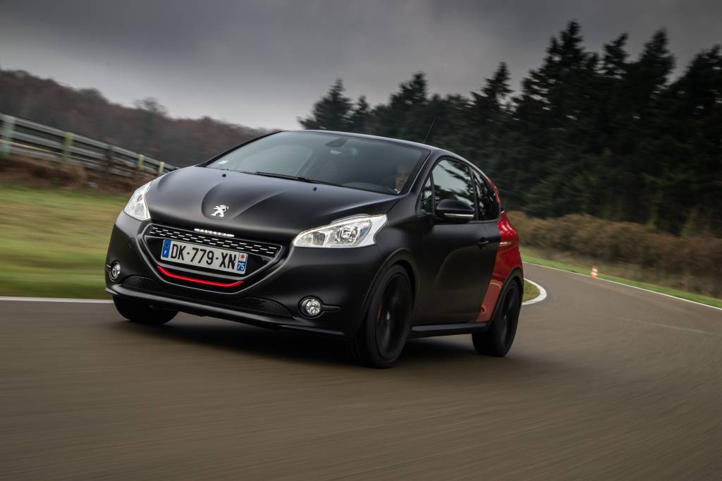 peugeot_208_gti_30th_anniversary_10 208 GTi