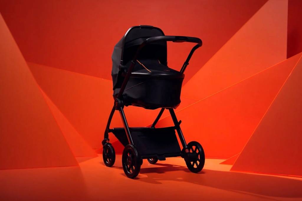 Lamborghini lança carrinho de bebê – e custa o mesmo que um Gol quadrado