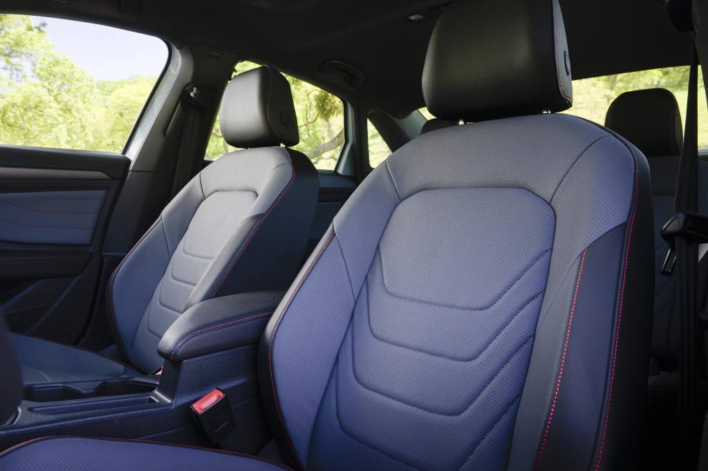 volkswagen_jetta_gli_2026 (10) volkswagen_jetta_gli_2026