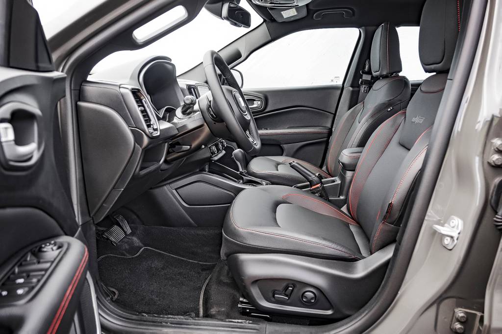 1FLP1280 Fiat Toro Ultra T270 flex