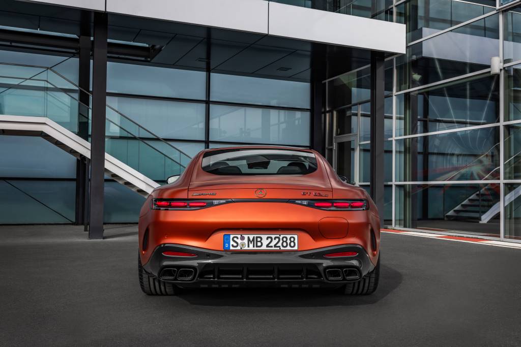 Mercedes-AMG GT 63 S E PERFORMANCEMercedes-AMG GT 63 S E PERFORMANCE Mercedes-AMG GT 63 S E PERFORMANCE