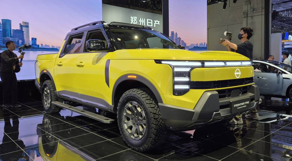 Nissan Frontier híbrida plug-in quer ser global e tem interior extravagante