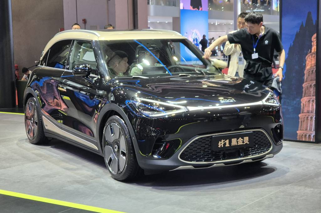 Smart prepara retorno ao Brasil até 2026 com carros elétricos