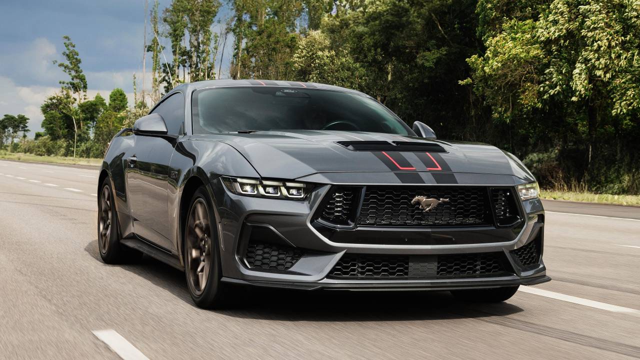 Ford Mustang GT Performance Manual