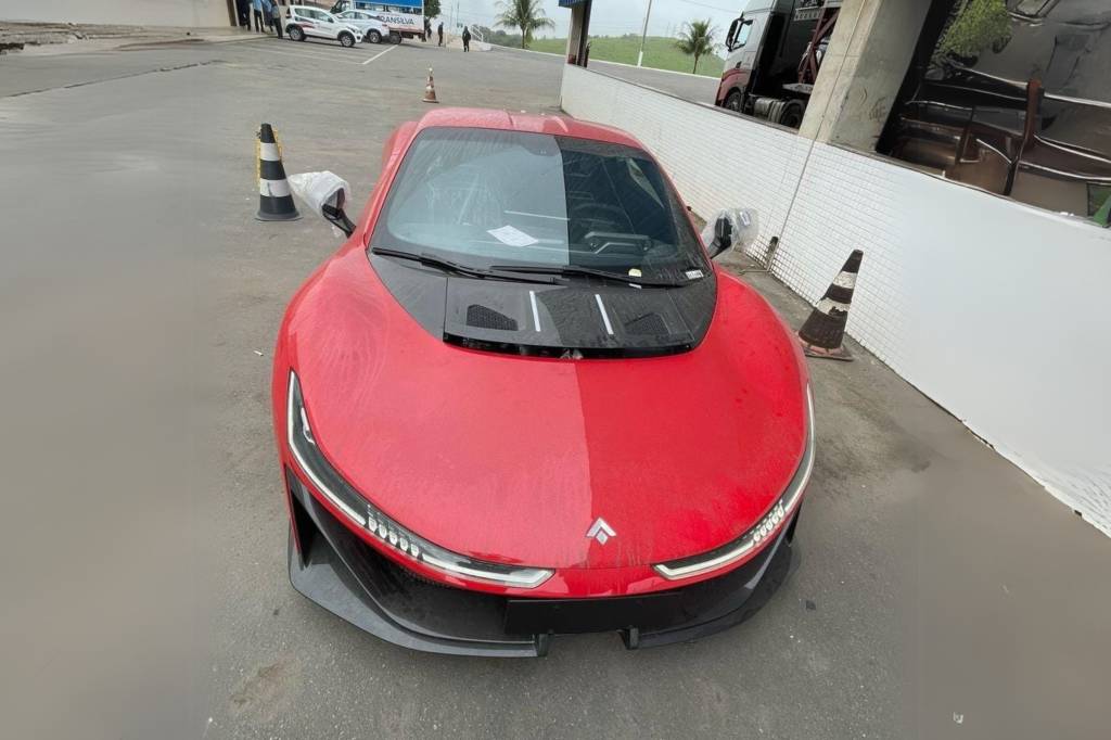 GAC Hyptec SSR chega aos 100 km/h em menos de 2 s e já está no Brasil