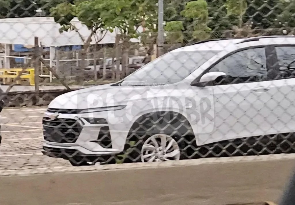 Chevrolet Tracker 2026 aparece pronto para a estreia; veja o que mudou
