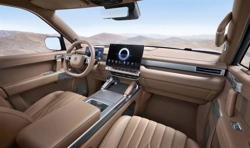 Dongfeng M817 Dongfeng M817