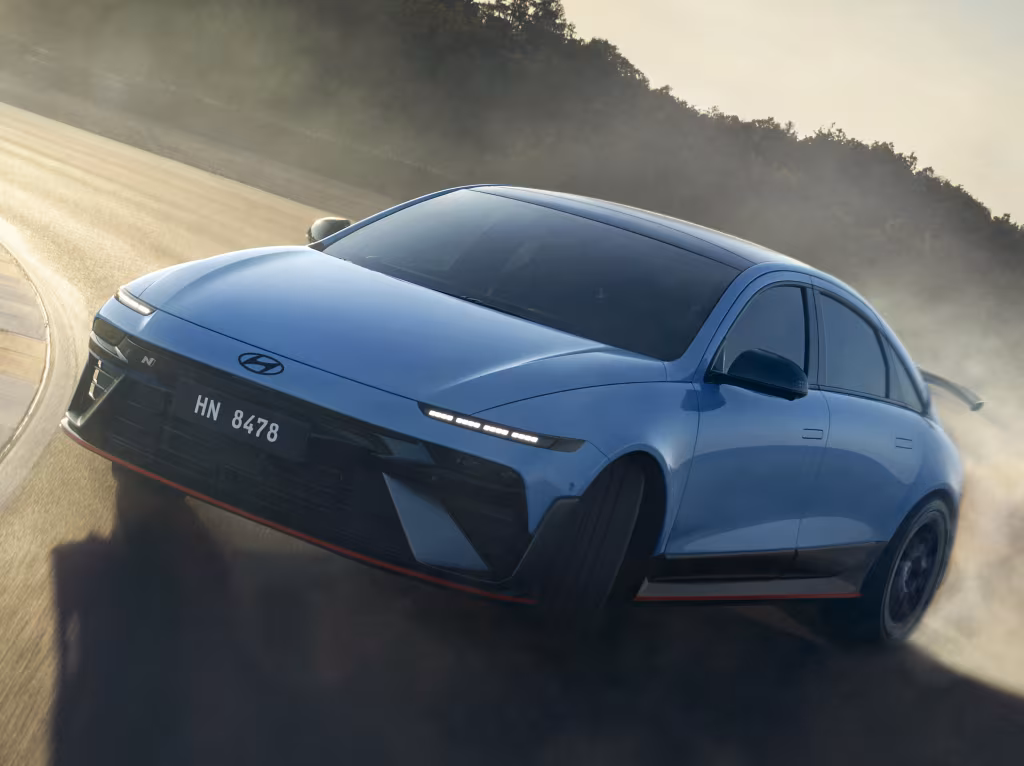 Hyundai vai usar regeneração de energia para simular freio-motor em carros elétricos