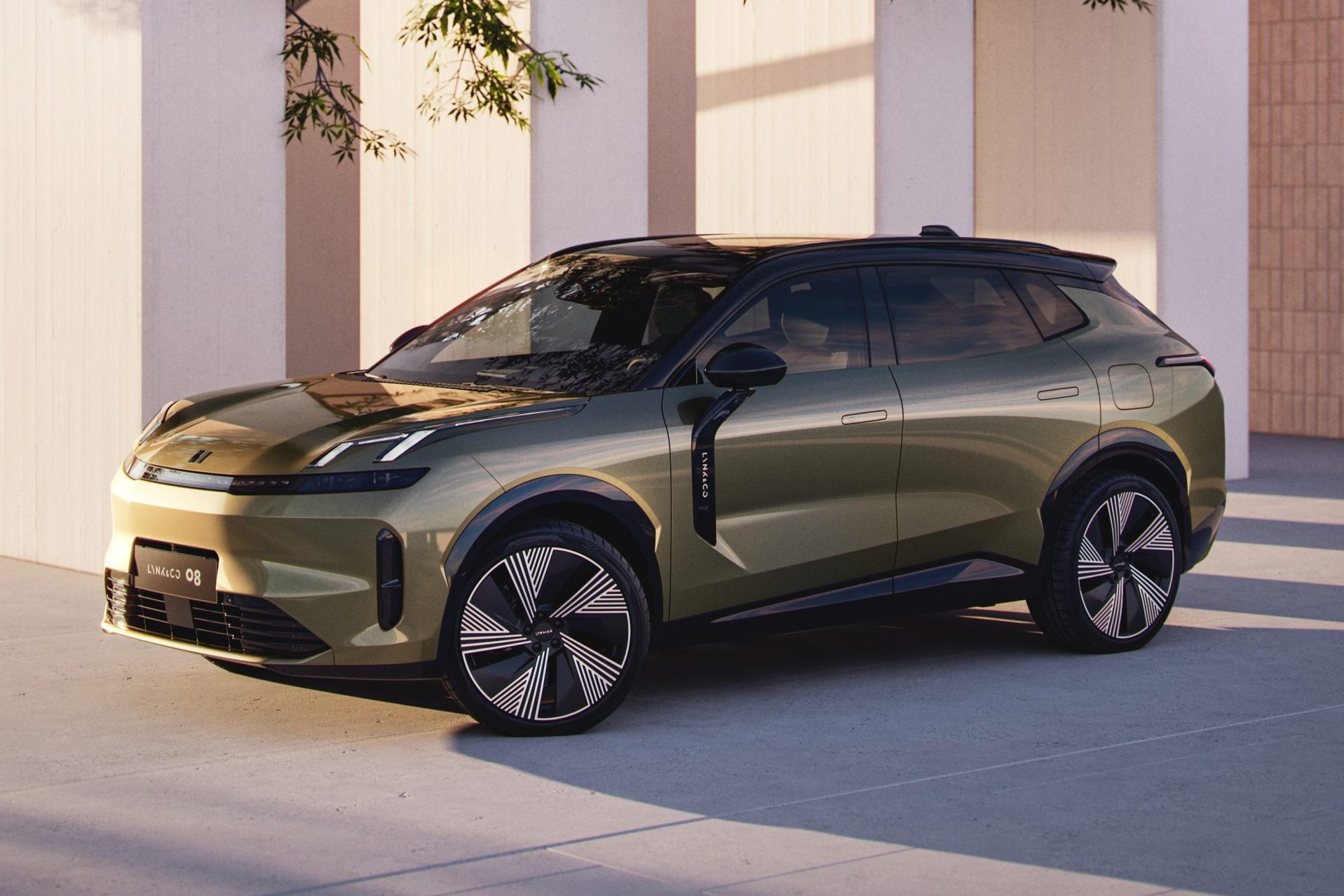 Lynk & Co 08