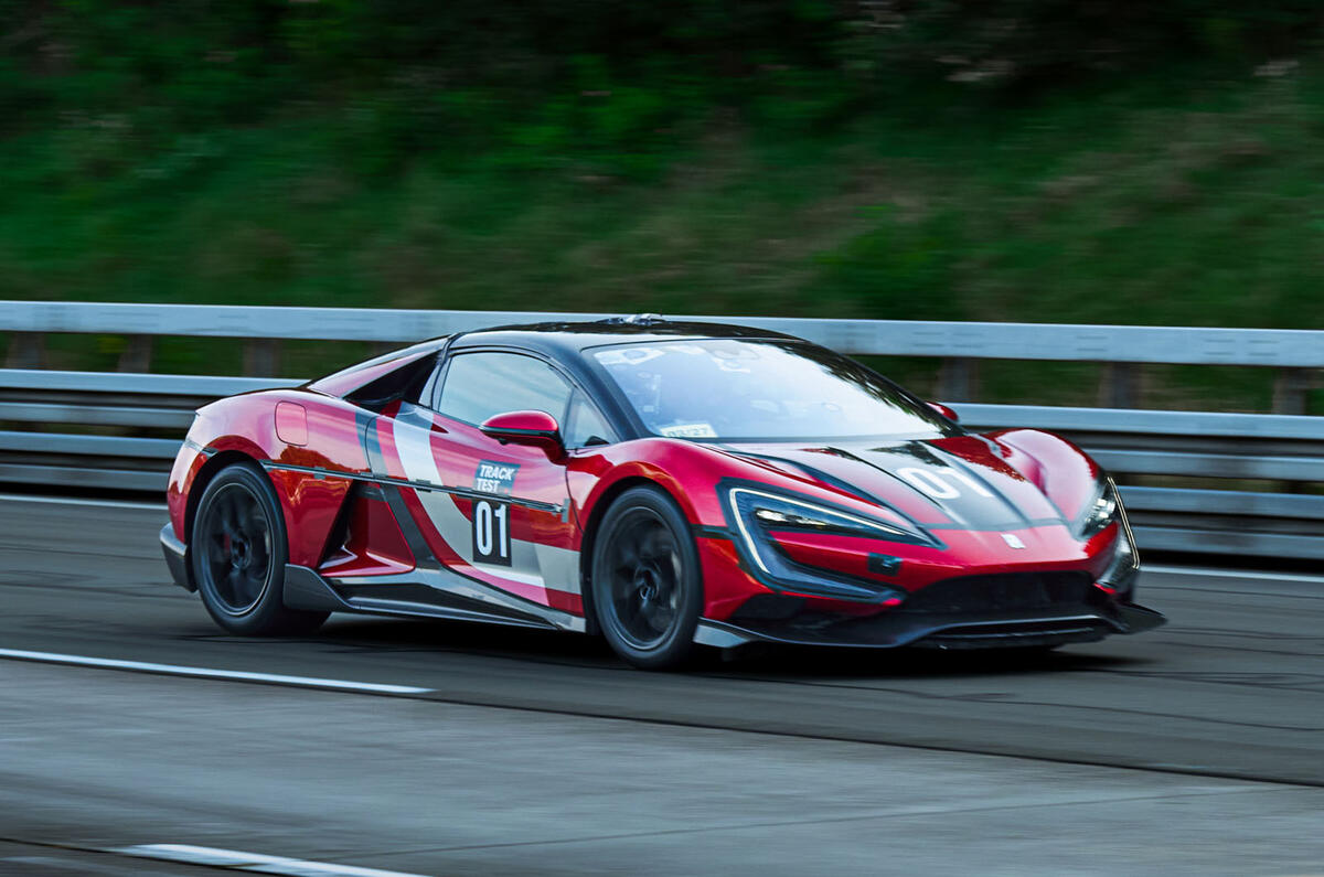 yangwang_u9_track_edition_dynamic