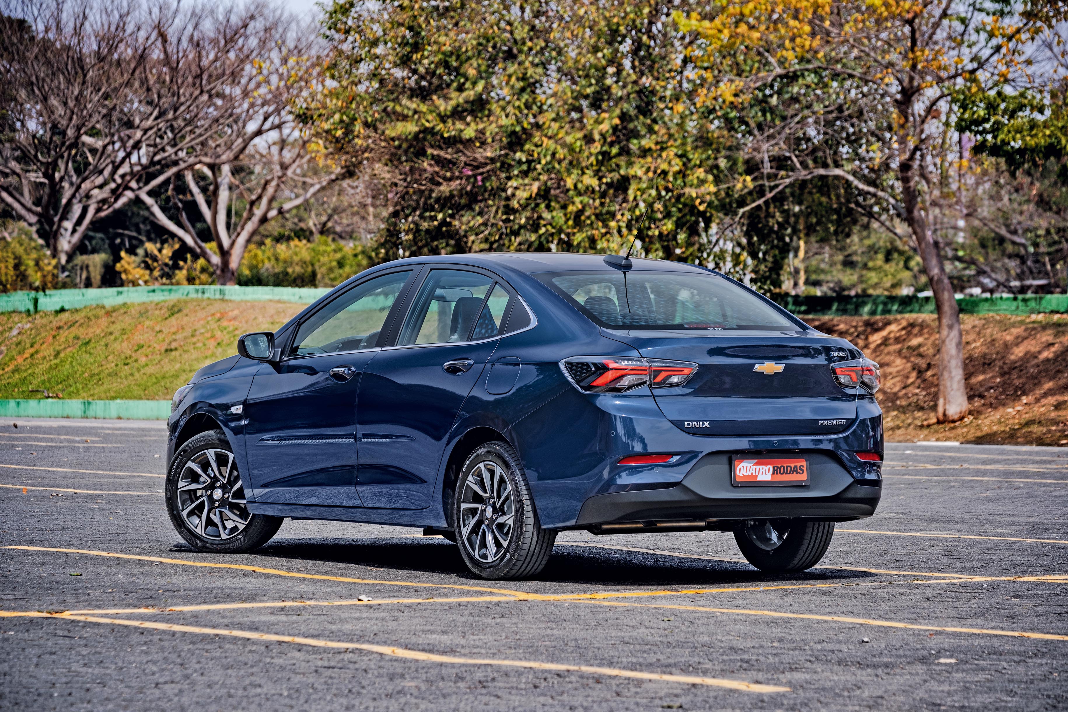 Chevrolet Onix Plus 2026 corrige problemas e faz&nbsp;18,5&nbsp;km/l