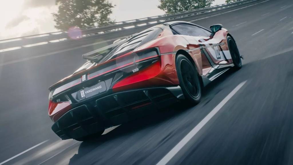 BYD Yangwang U9 Xtreme BYD Yangwang U9 Xtreme