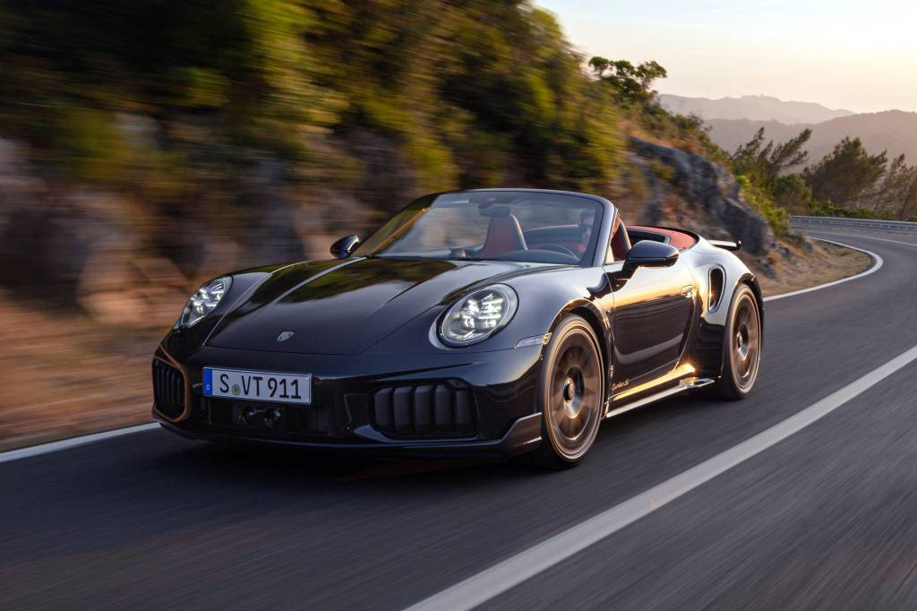 Novo Porsche 911 Turbo S custa mais de R$ 2 milhões e já está em pré-venda