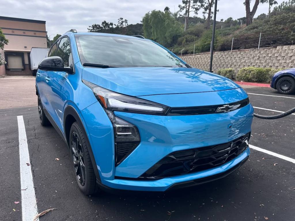 Chevrolet planeja família de elétricos de baixo custo com bateria mais moderna