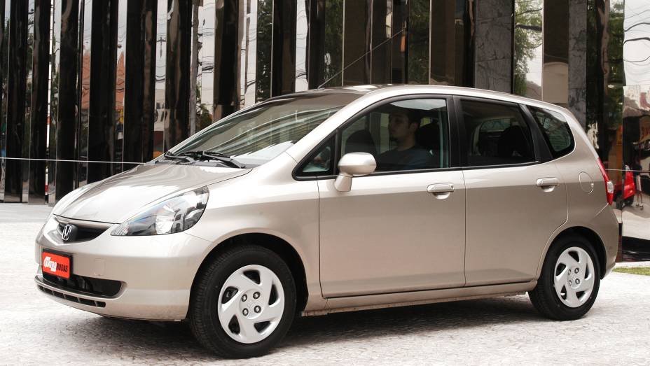 Honda Fit LX 2004