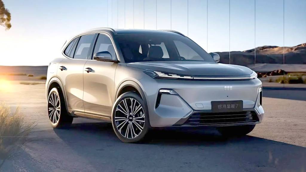 Geely terá SUV híbrido no Brasil em 2026 contra Song Plus e Haval H6