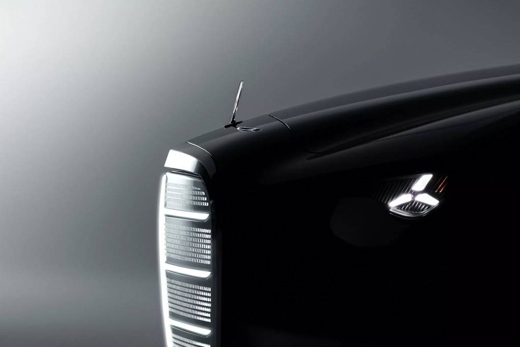 Mercedes-Benz-Vision-Iconic-