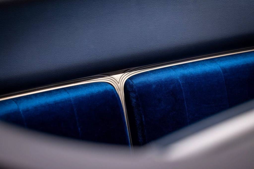 Mercedes-Benz-Vision-Iconic-