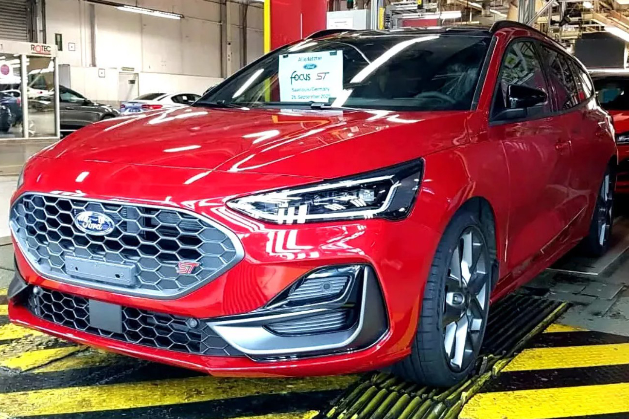 ford-focus-st-production-end-2