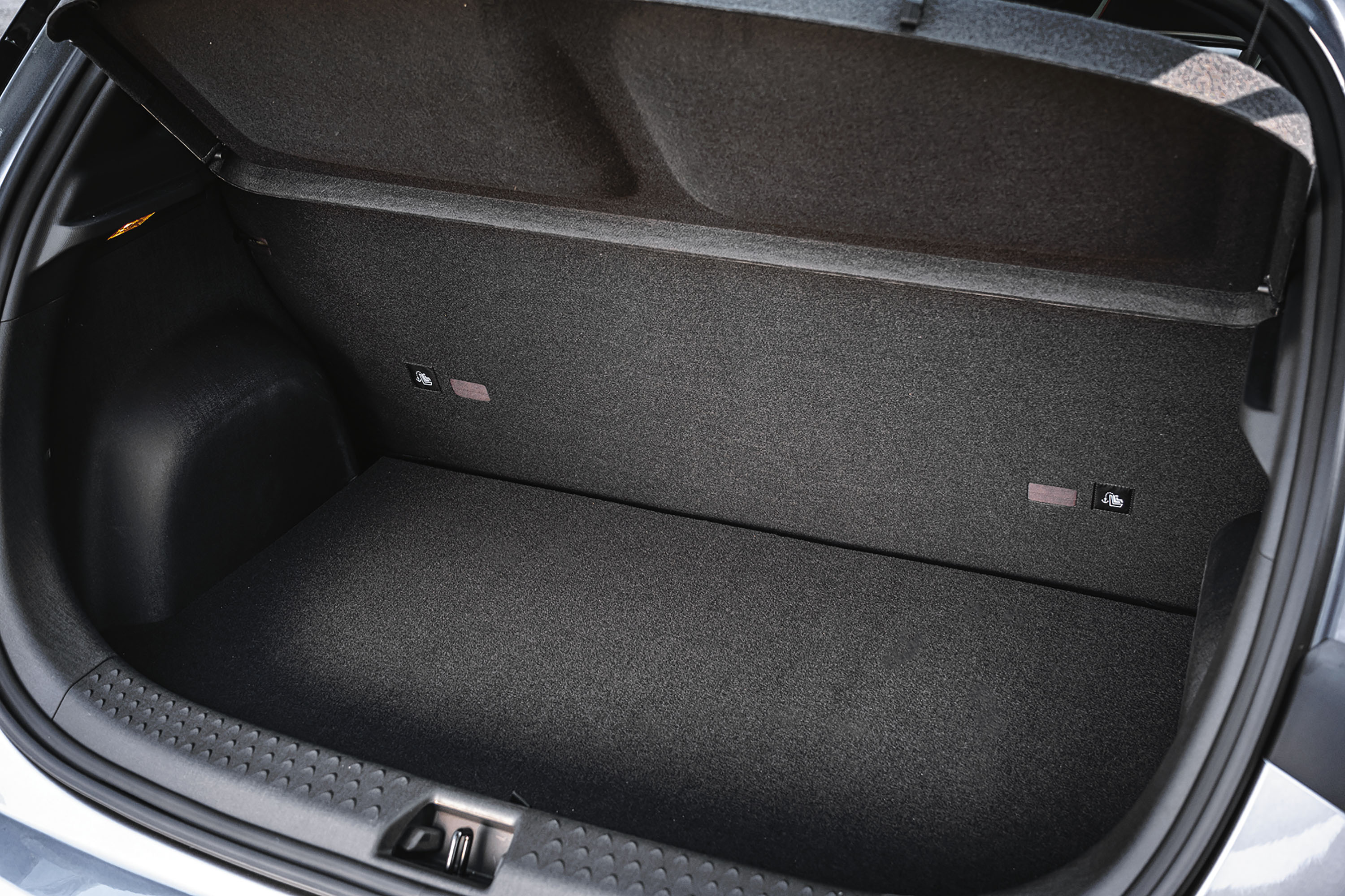 teste comparativo | GEELY EX2 x BYD DOLPHIN