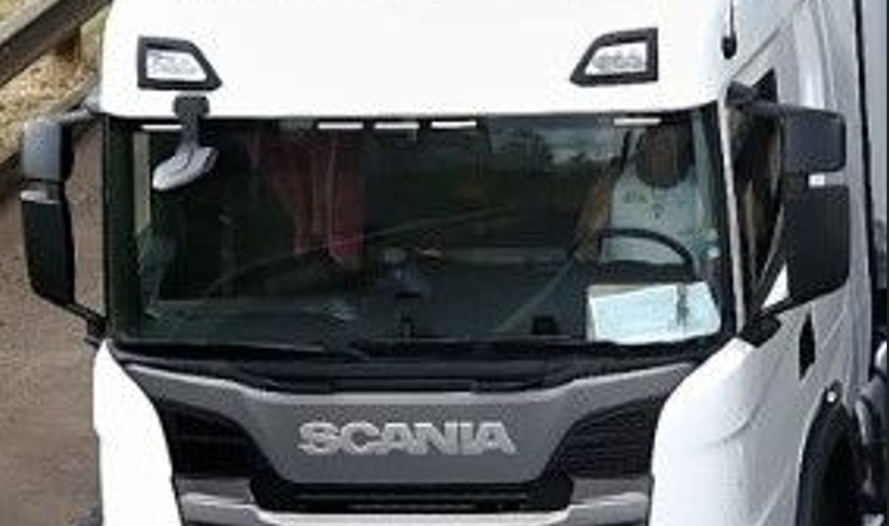 Motorista &eacute; flagrado sem cinto de seguran&ccedil;a em rodovia de Uberl&acirc;ndia (MG)