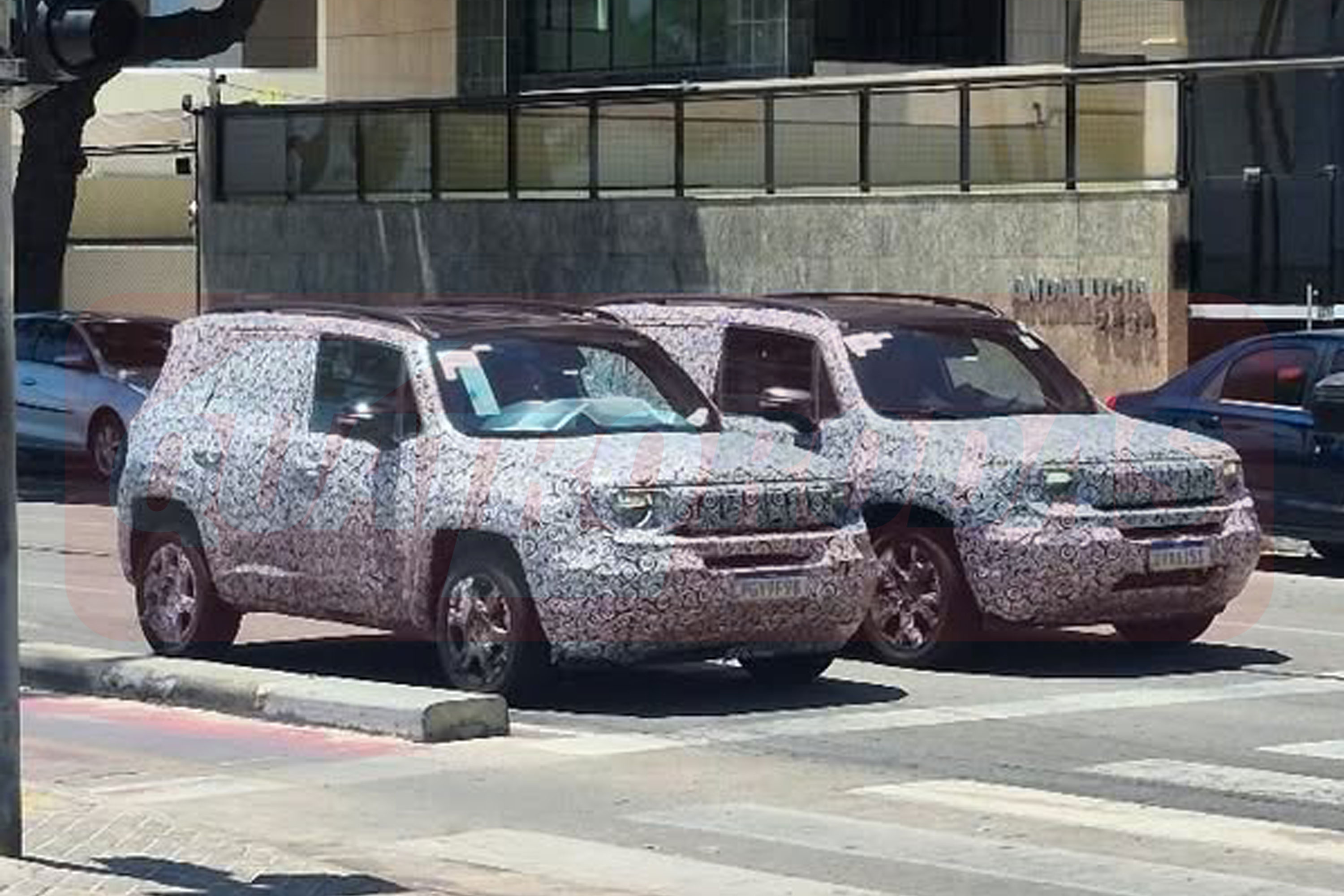Jeep Renegade 2027 em testes