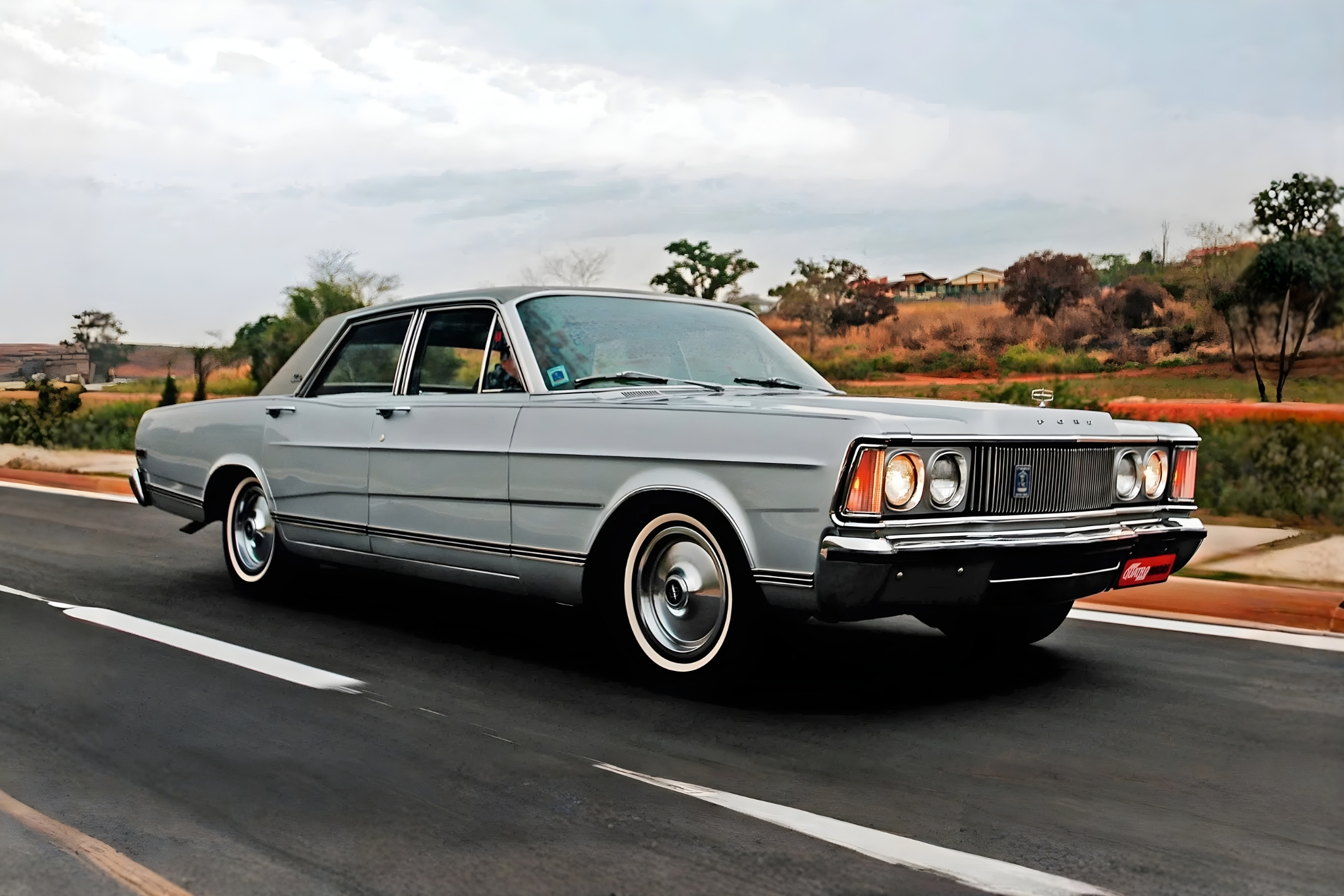 Galaxie Landau modelo 1976, da Ford._1
