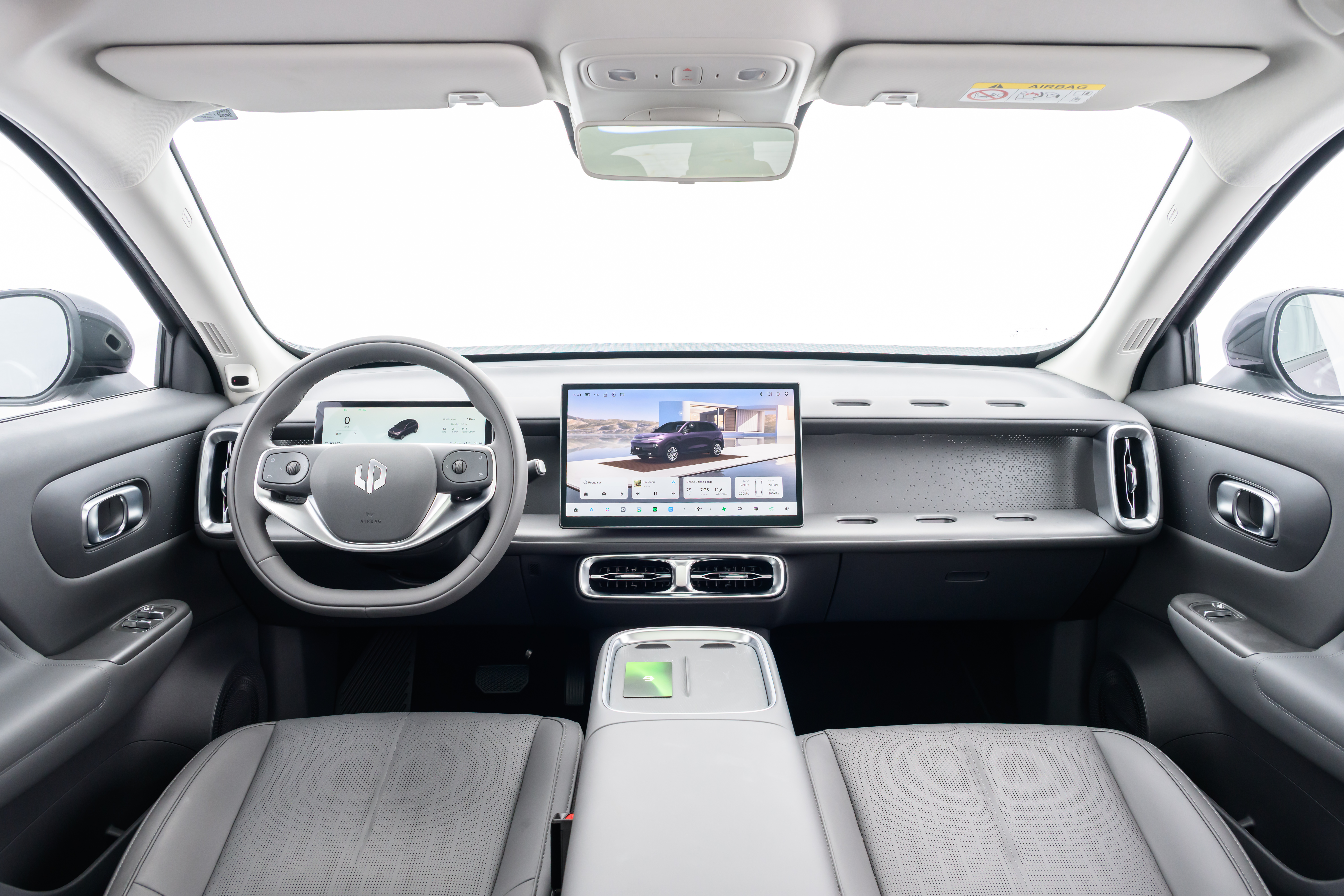 Leapmotor B10
