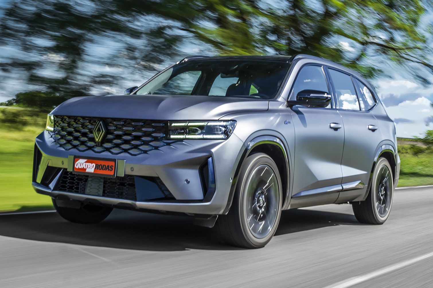 R$ 289.990: Renault Koleos é um SUV híbrido de grife que erra em preço e consumo
