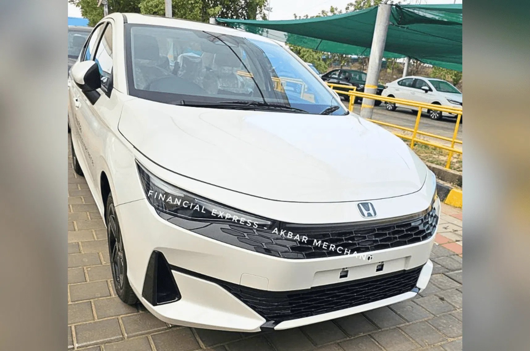 Honda City 2027 sem camuflagem na Índia