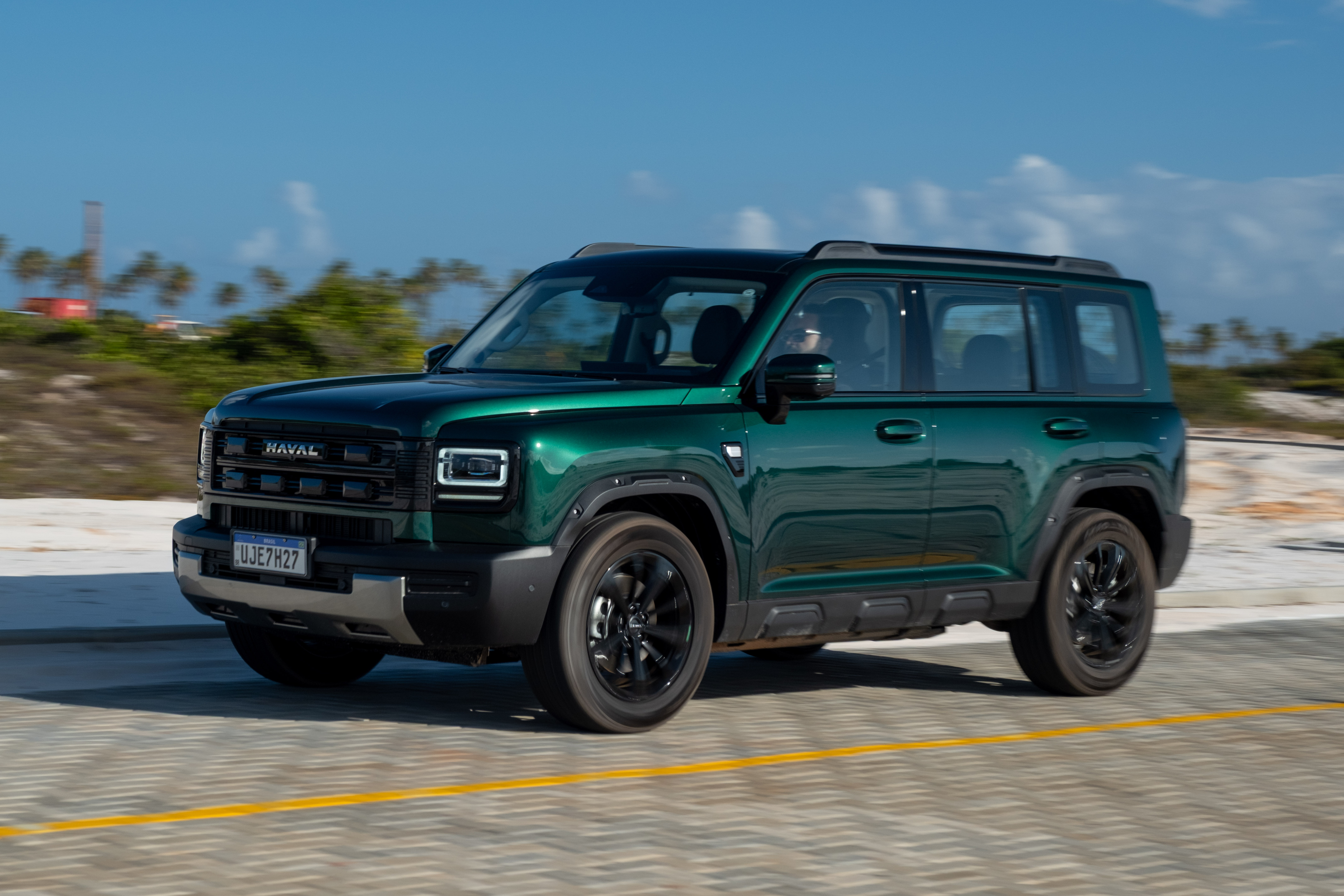 GWM Haval H7 é valente no off-road, faz quase 12 km/l e pode roubar compradores do H6