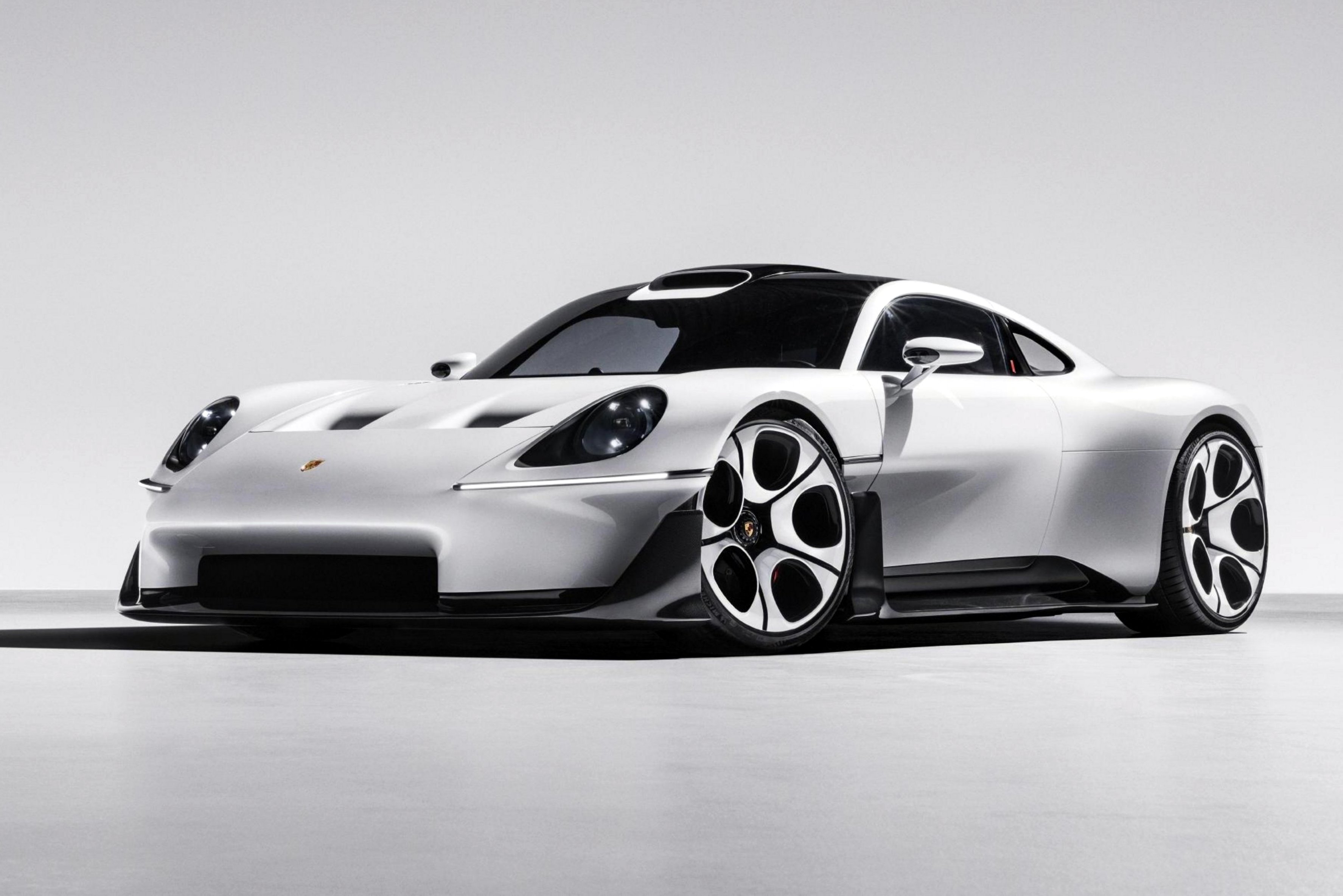 Porsche Mission S indica futura linha de supercarros acima do 911 e com menos telas